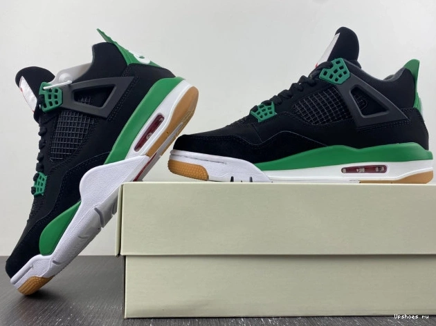 4 DR5415-030 Jordan   Green Retro  SB Black 0102